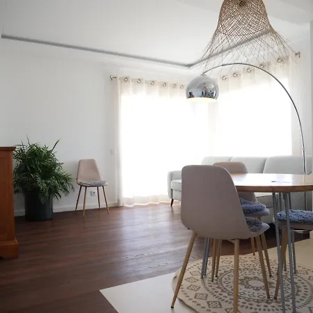 Cozy With Sea View Over Meia * Lagos