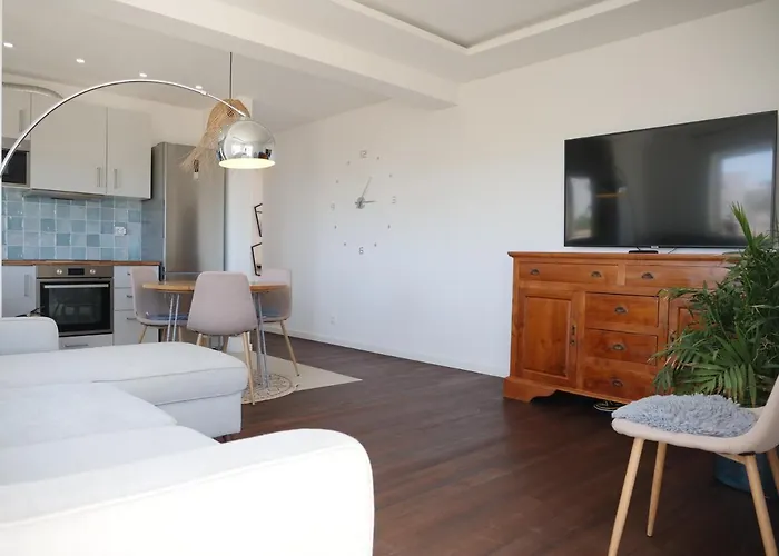 Appartement Cozy With Sea View Over Meia *